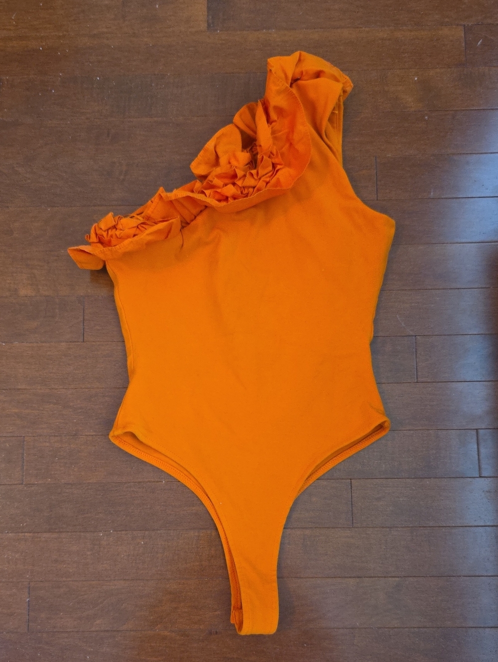 One-Shoulder Ruffle Bodysuit Small